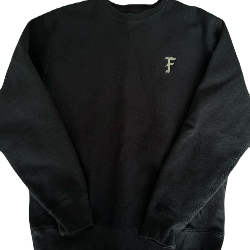 Forward Observation Sweatshirt with Logo